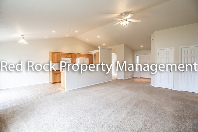 Foto del edificio - 10498 N Seaside St
