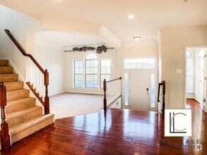 Building Photo - 12910 Hallwood Pl