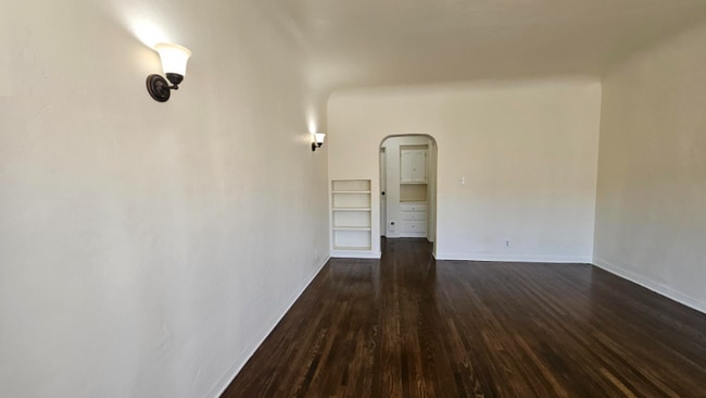 Building Photo - 1425 Echo Park Ave
