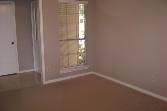Building Photo - 21211 Park Wick Ln