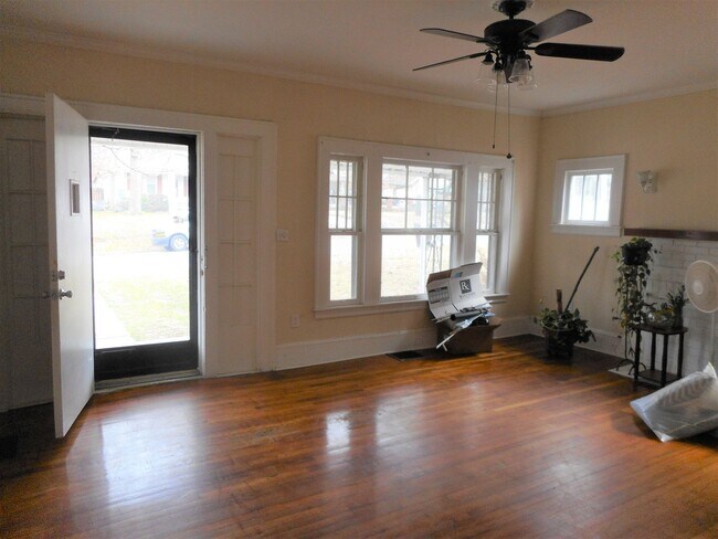 Foto del edificio - 2 Bedrooms and 1 Bath near High Point Univ...