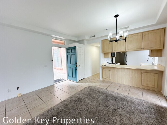 Building Photo - 2BR/2BA Condo in Palmilla Del Oro