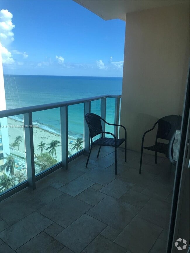 Building Photo - 2501 S Ocean Dr