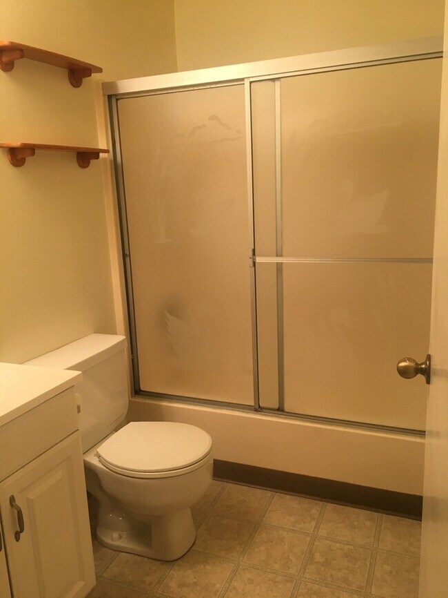 Foto del edificio - 13311 Clairmont Way