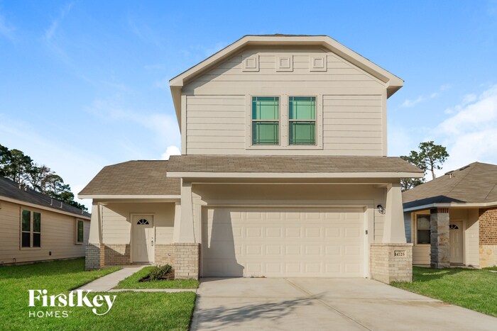 Foto principal - 14725 Country Club Dr