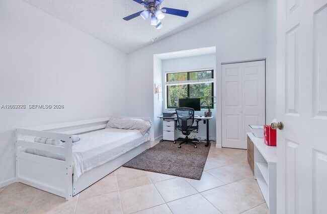 Foto del edificio - 7525 NW 61st Terrace