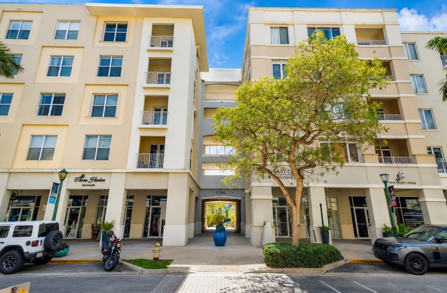 Building Photo - 1200 Town Center Dr