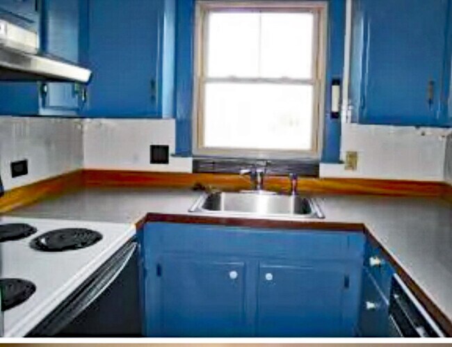 Cocina - 324 Main St