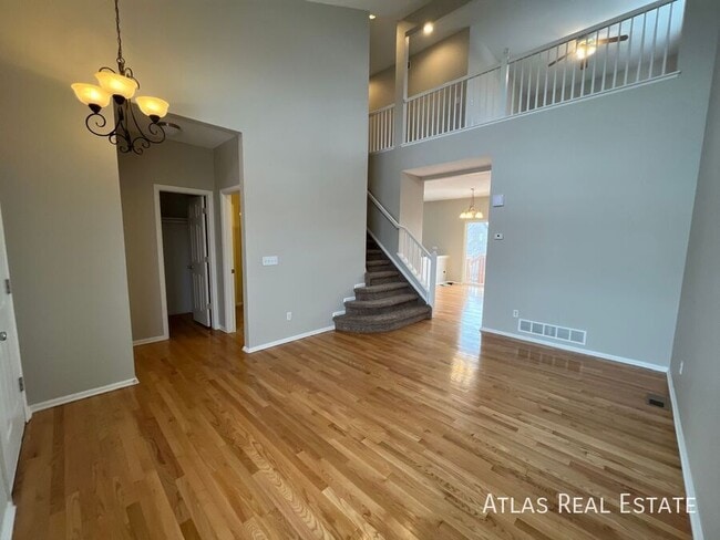 Building Photo - 6423 Elsinore Dr