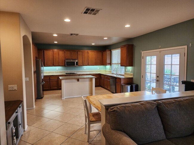 Foto del edificio - Westside Beauty 5 Bedrooms 3 Bathrooms 3252 sq. ft.