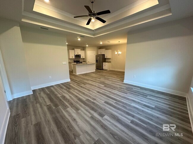 Building Photo - 219 Hudson Lp