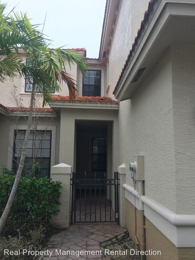 15458 Summit Place Cir, Naples, FL 34119 House Rental in Naples, FL