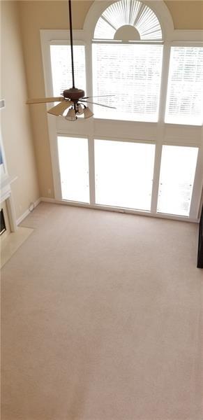 Foto del edificio - 5350 Harbury Ln