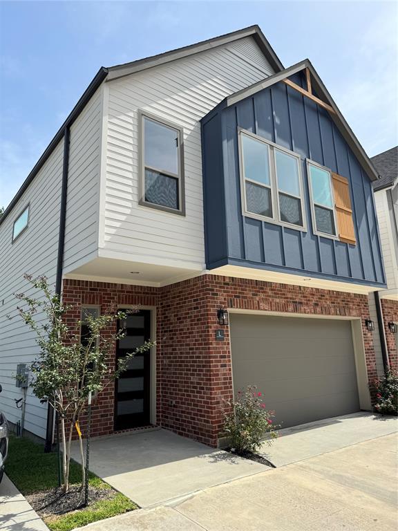 Building Photo - 2200 Marnel Rd