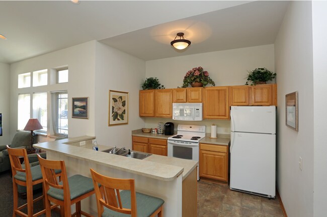 Building Photo - 302 Prairie Heights Dr
