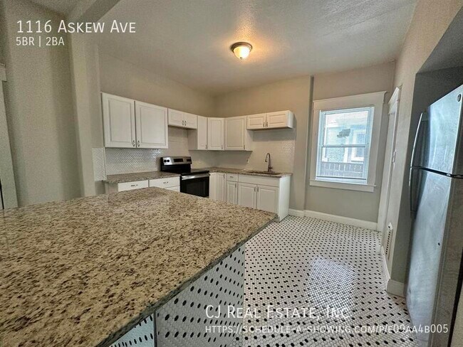 Foto del edificio - 1116 Askew Ave