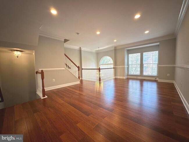 Building Photo - 14219 Hunters Run Way