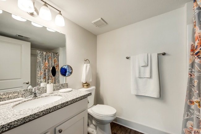 Building Photo - Bahia Cove Apartments