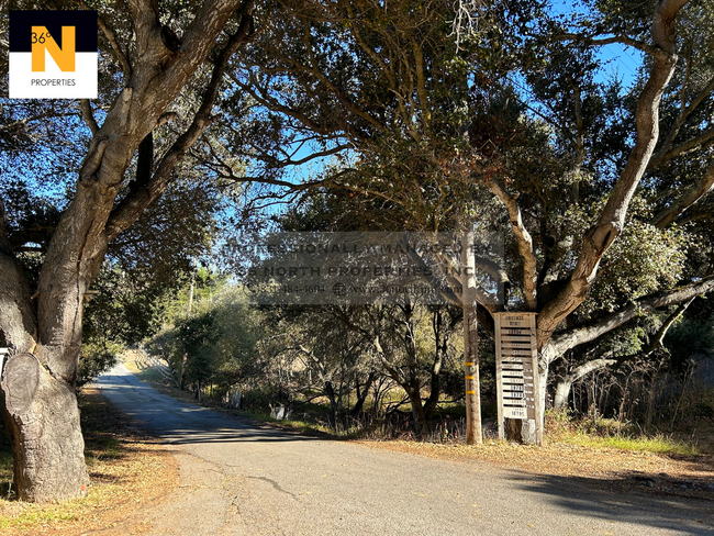 Building Photo - 18685 Pesante Rd