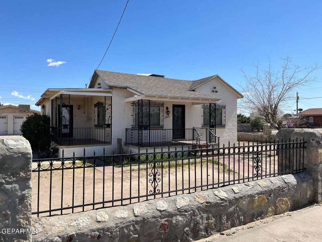 458 Val Verde St, El Paso, TX 79905 - House Rental in El Paso, TX ...