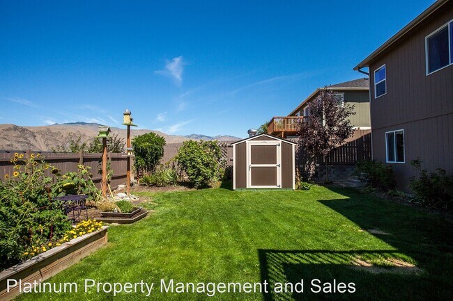 Foto del edificio - 2 br, 1 bath House - 3950 NE Vista Del Rey...