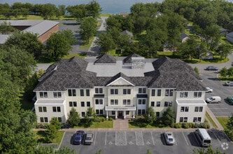 Building Photo - 596 North Avenue