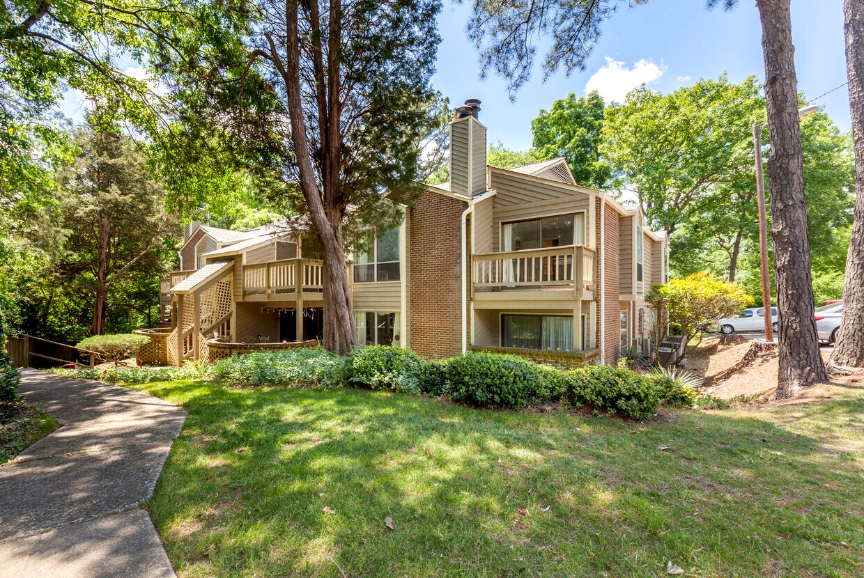 1606 Sharon Rd W Unit 34, Charlotte, NC 28210 Condo for Rent in