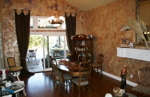 Building Photo - 494 Nicolas Rd