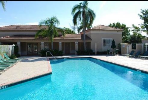 Pool - Villas at Cove Crossing