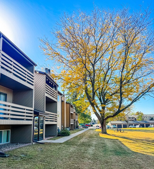 Building Photo - St. Andrews Apartments