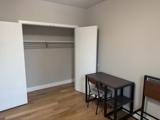 Foto del edificio - 3701 Powelton Ave