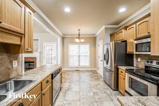 Foto del edificio - 1260 Summit Ridge Way