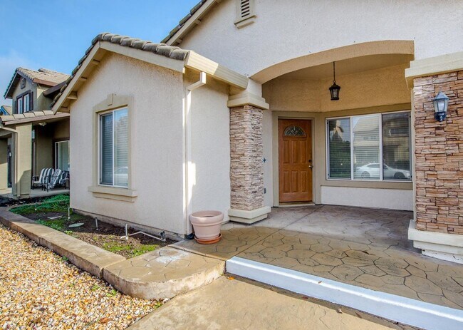 Foto del edificio - Sycamore Ranch 3 bedroom 2 bath FOR RENT
