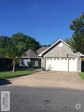 Building Photo - 2005 Toluca Dr