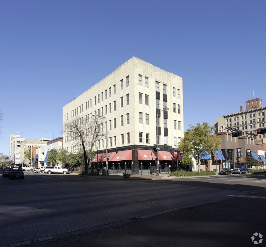 Primary Photo - Continental Commons
