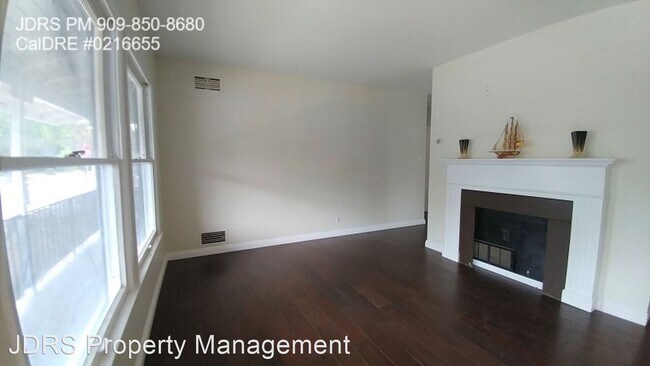 Building Photo - 2 br, 1.5 bath House - 807 N. 2nd Avenue #B