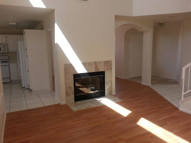 Building Photo - 7125 Grand Castle Way