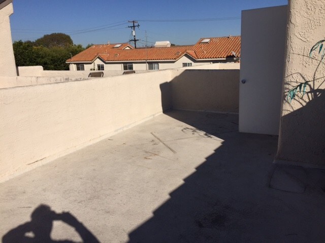 Foto del edificio - 2619 Curtis Ave