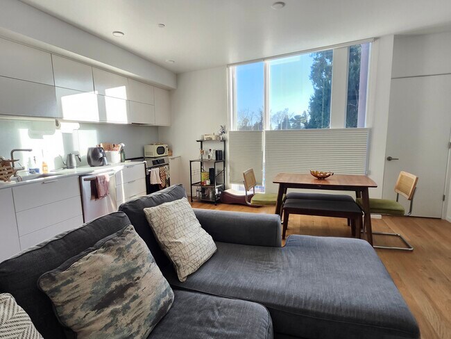 Foto del edificio - 2427 Binnen Ln