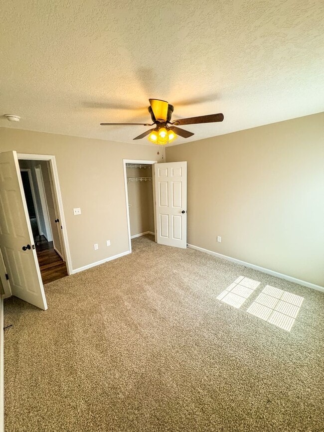 Building Photo - 3 Bed 2 Bath in Jacksonville!