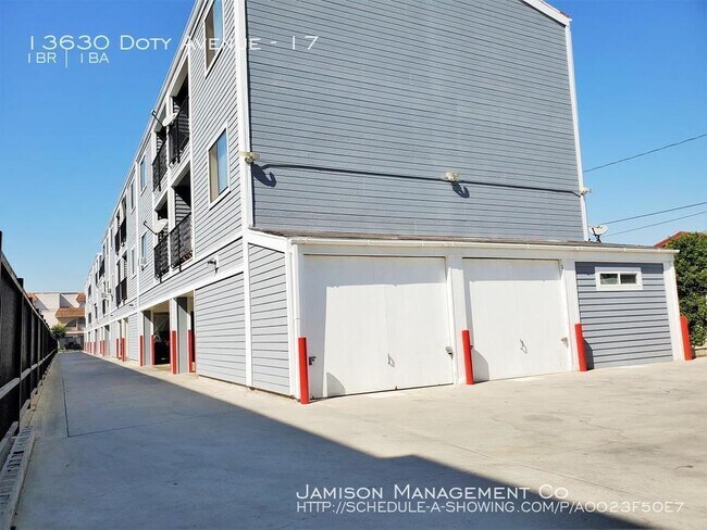 Building Photo - 13630 Doty Ave