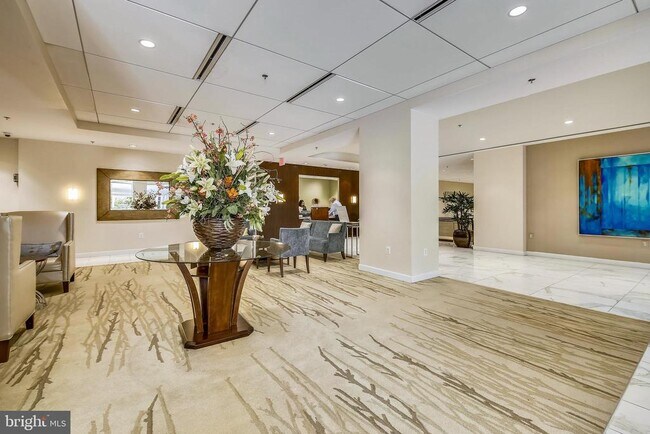 Foto del edificio - 5101 River Rd