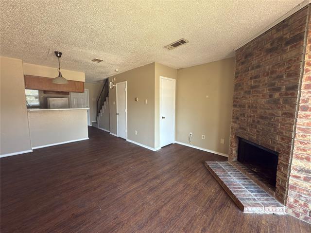 Building Photo - 2243 Aspen Dr