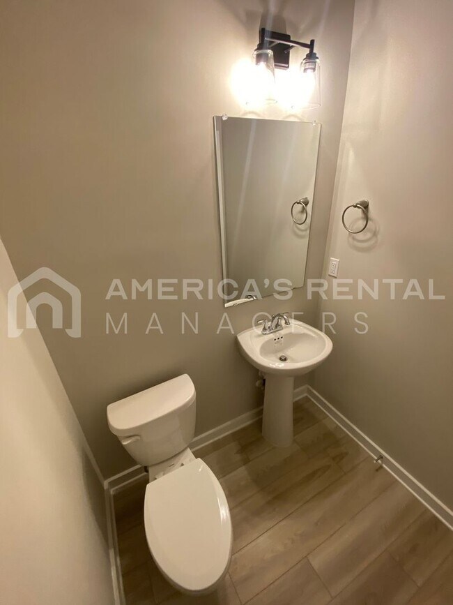 Foto del edificio - Home for Rent in Odenville, AL!!! Sign a 1...