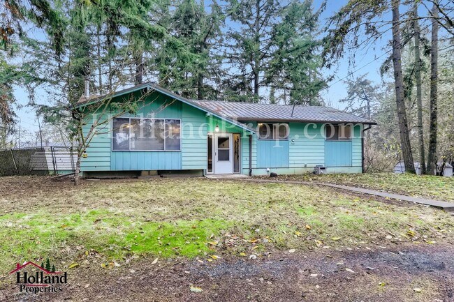 Building Photo - Charming Single-Family Home Near Hillsboro Airport!