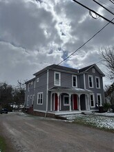 Building Photo - 351 High St