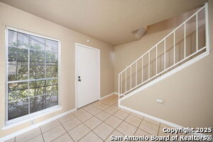 Building Photo - 6427 Wurzbach Rd