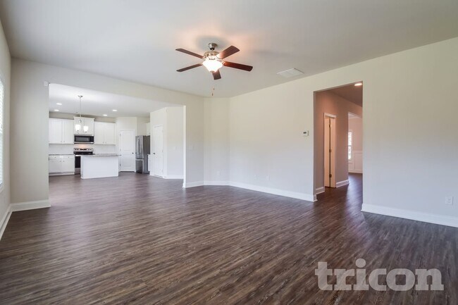 Foto del edificio - 4015 Evelyn View Ct