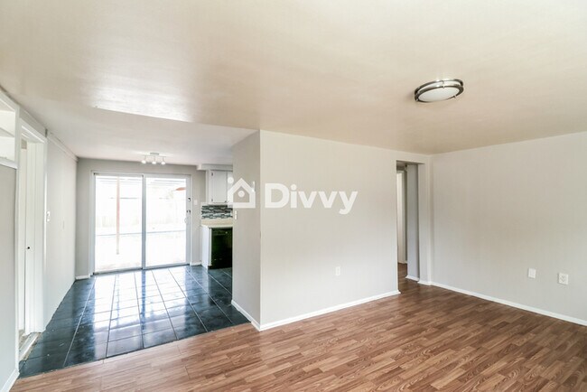 Foto del edificio - 5041 Fitchburg Dr, Holiday, FL 34690