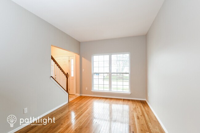 Building Photo - 12144 Glenpark Drive